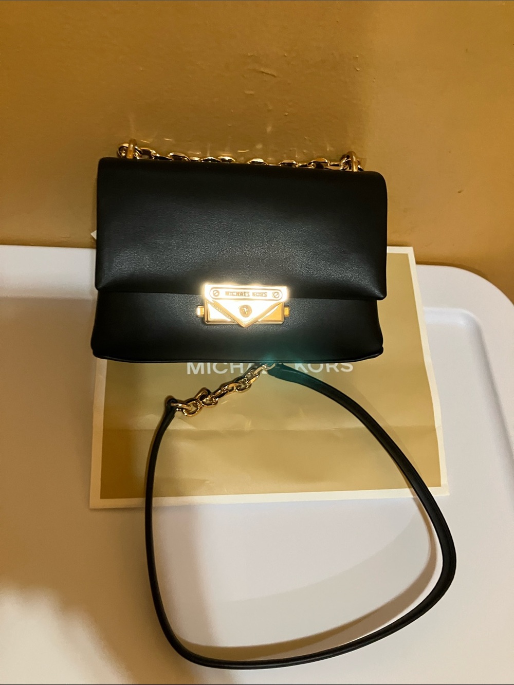 Michael Kors CECE SM Conv Non/Ltr Vegan XBody - Picture 9 of 14